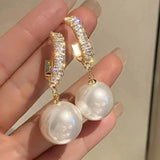 Boucles d'oreilles perles avec zircones