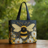 Sac à main matelassé abeille et marguerites, brodé main – Mathilde Montreux