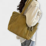 Clotilde – Gerippte Beuteltasche mit Kordelzug