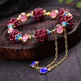 Armband aus Granitsteinen