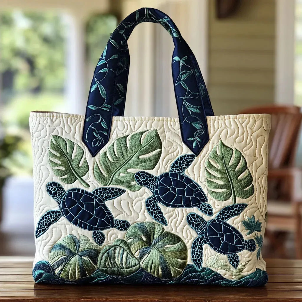 Sac à main matelassé grâce de la tortue marine, brodé main – Mathilde Montreux