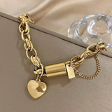 Breites goldenes Armband