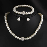 Parure élégante en perles