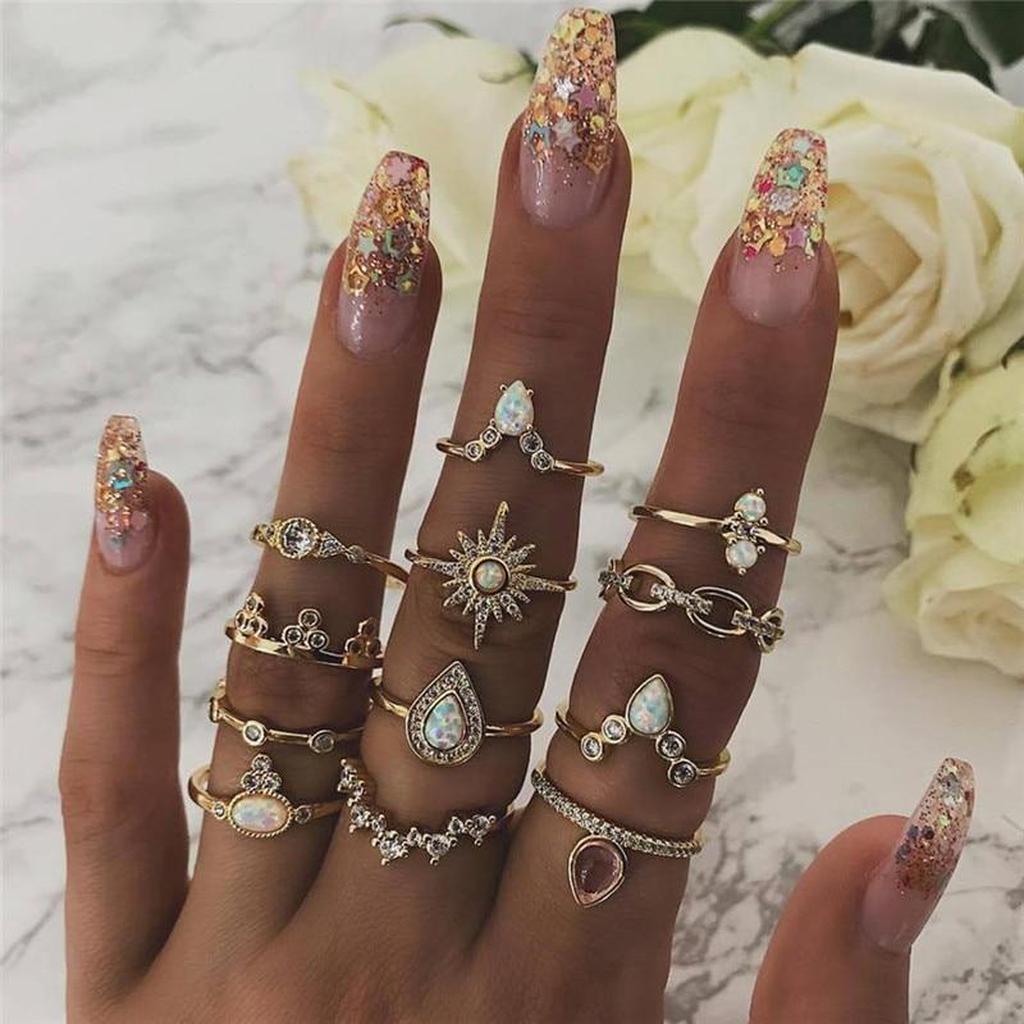 Ensemble premium exclusif de 8 à 12 bagues