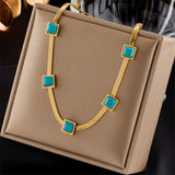Collier doré « Ligne côtière »