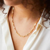 Collier doré classique