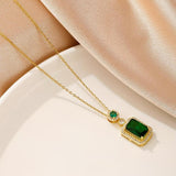 Collier Greta avec pierre vert émeraude
