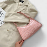 Esmée – Lacktasche mit Henkeln