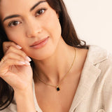 Collier avec pendentif Lucia en noir