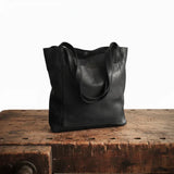 Ariane – Zeitloser Shopper