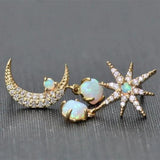 Boucles d'oreilles lune et étoile en or avec opale