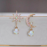 Boucles d'oreilles lune et étoile en or avec opale