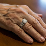 Bague rétro en or blanc à plusieurs rangées brillantes