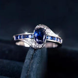 Bague « Rivière de saphir » | Or blanc