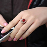 Bague rubis couronne or rose