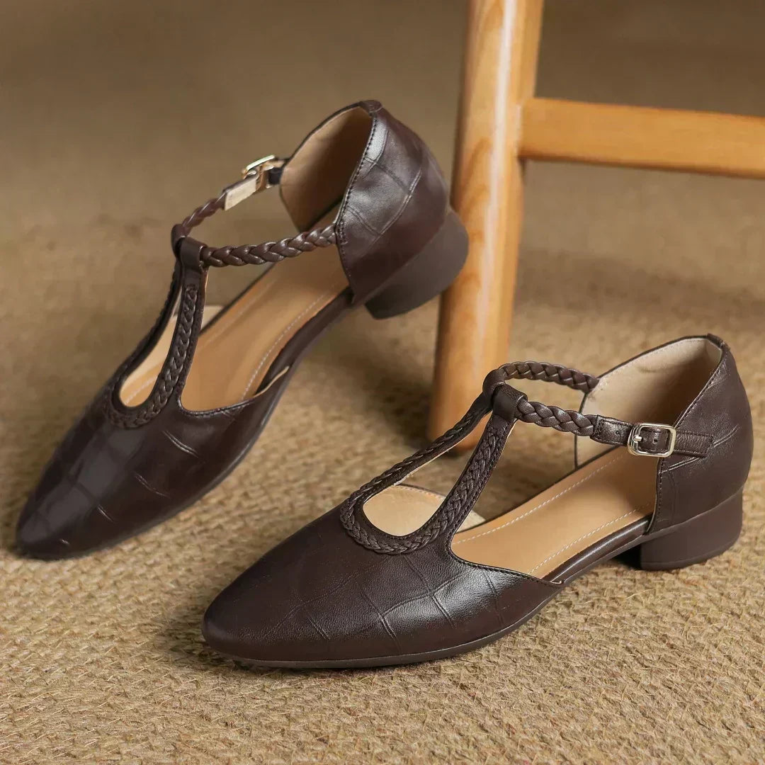 Greta – Salomés en cuir à bride tressée
