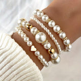 Ensemble de bracelets perles blanches