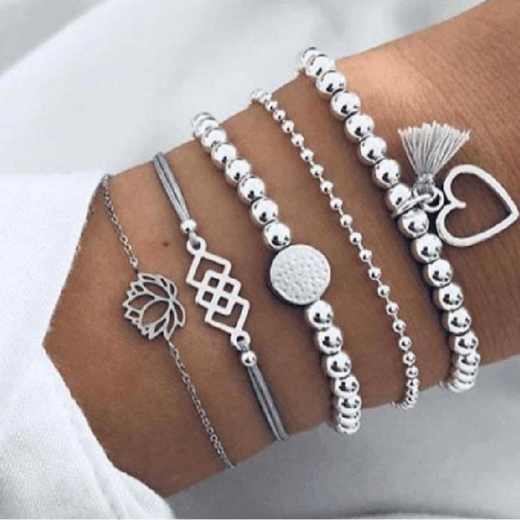 Ensemble de bracelets scintillants