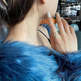 Bague ajustable opale blanche en or