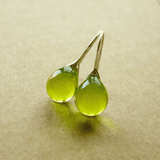 Boucles d'oreilles gouttes vert olive