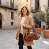 Daphné – Strukturierte Tote Bag mit Schnallen