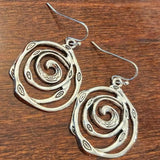 Boucles d'oreilles vintage spirales gravées